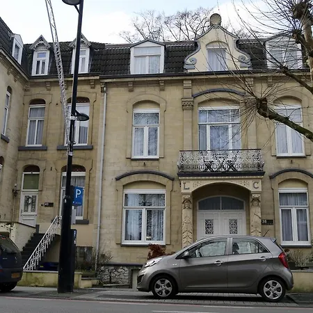 Valkenburg Szálloda
