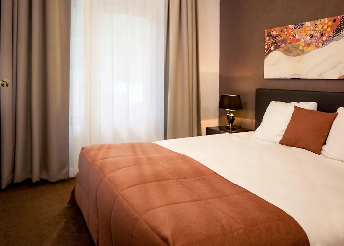 Valkenburg מלון 3*