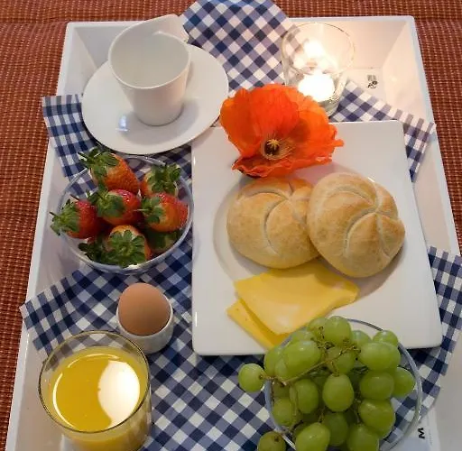 מלון Valkenburg 3*