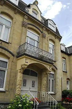 Valkenburg 3* 法尔肯堡